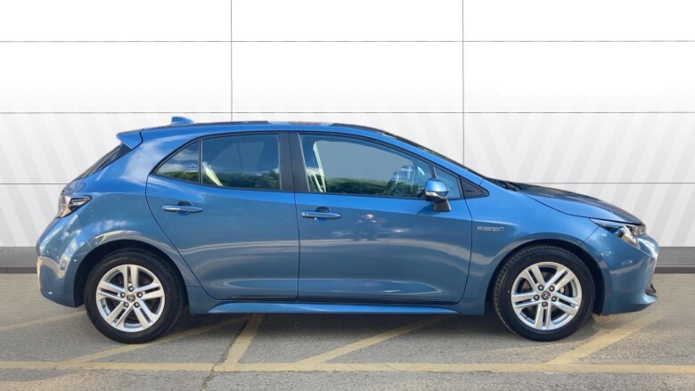 Toyota Corolla 1.8 VVT-i Hybrid Icon Tech 5dr CVT Hybrid Hatchback